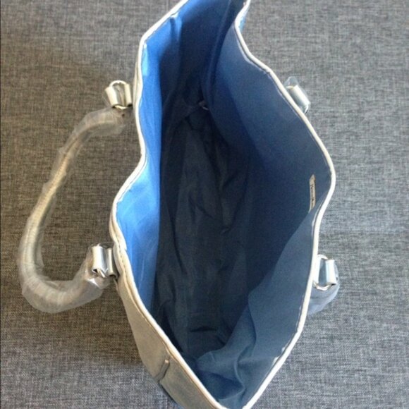 NEW Neiman Marcus  Denim Jean Blue Silver Shoulder Bag Medium Size Size Pocket - Picture 9 of 12